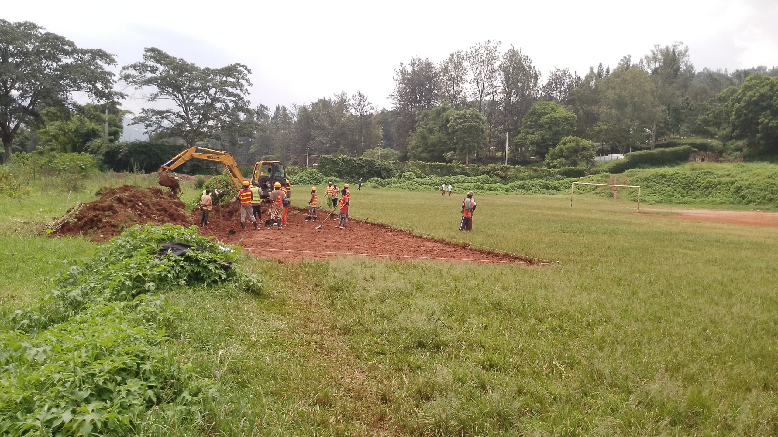 Harateganywa kubaka ibibuga birenga 60 : Minisports